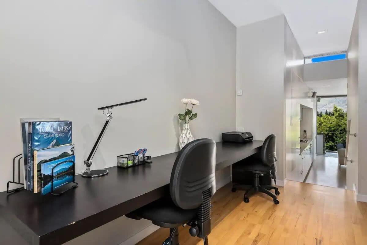 Luxury Lake View - 1 Bedroom Queenstown Exterior photo